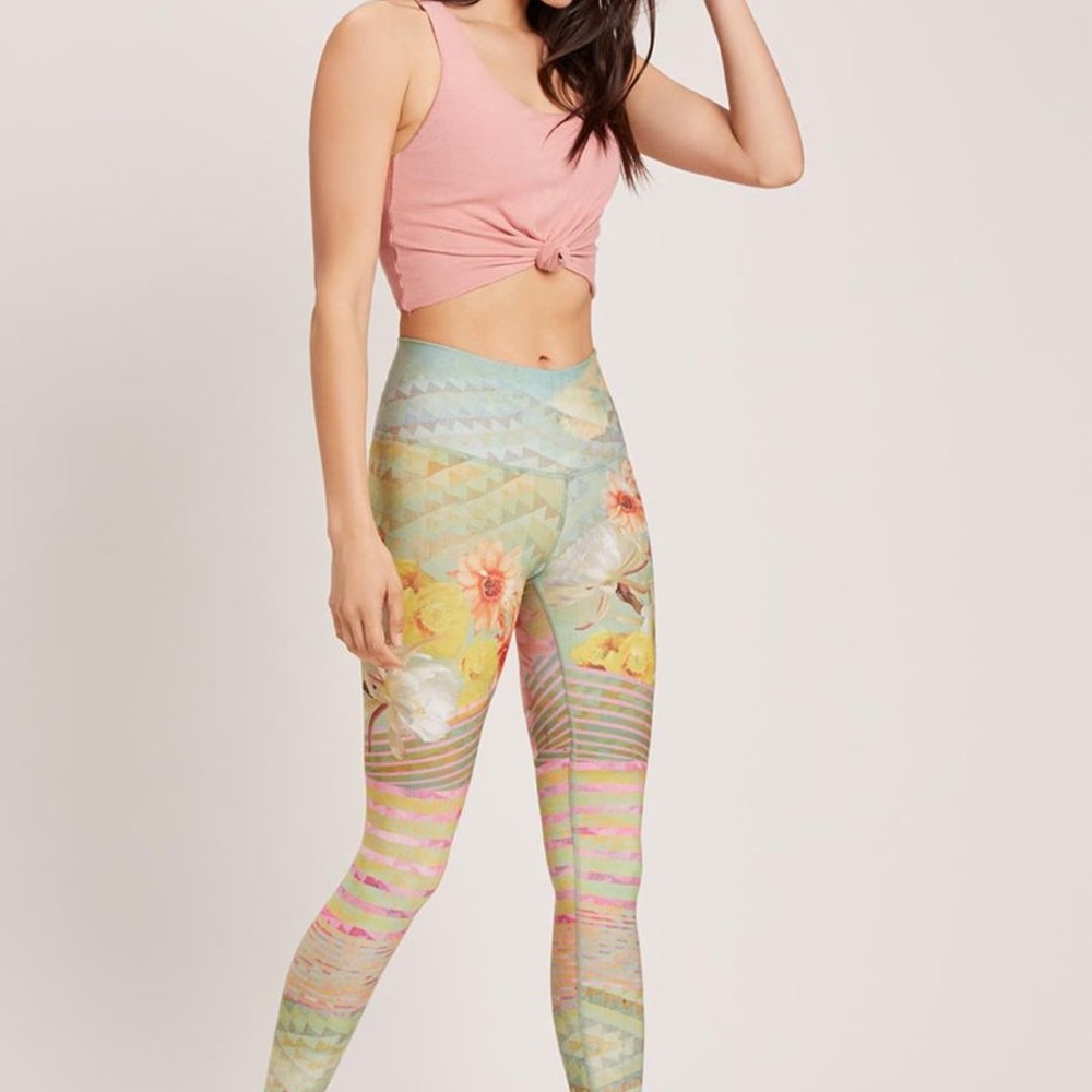 Niyama Sol Yoga Leggings New Cactus Flower M